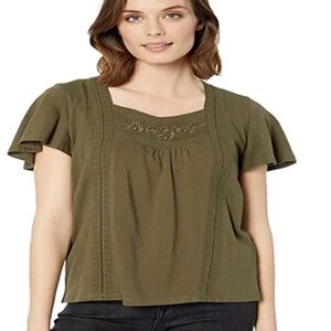 Ralph Lauren Women Short sleeve Eyelet embroidered   Blouse. Size S. Color Olive